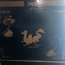 Drexel Heritage Asian Chinoiserie China Cabinet/ Breakfront 