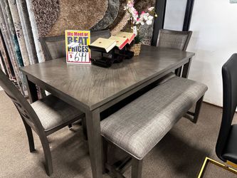 Stunning dining room set! 📲🩶📦