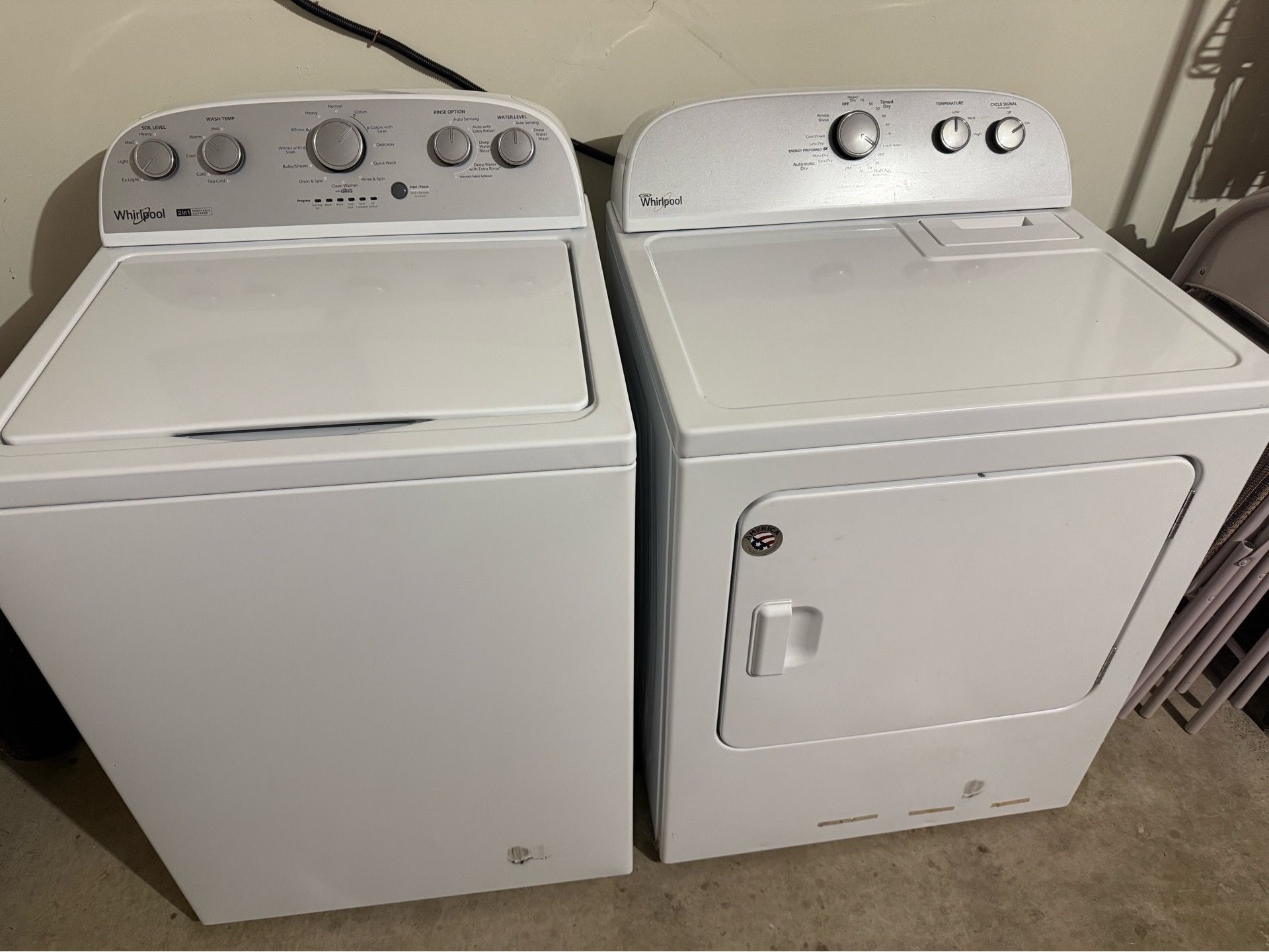 Whirlpool Washer & Dryer Set – Good Condition, Ready to Use
