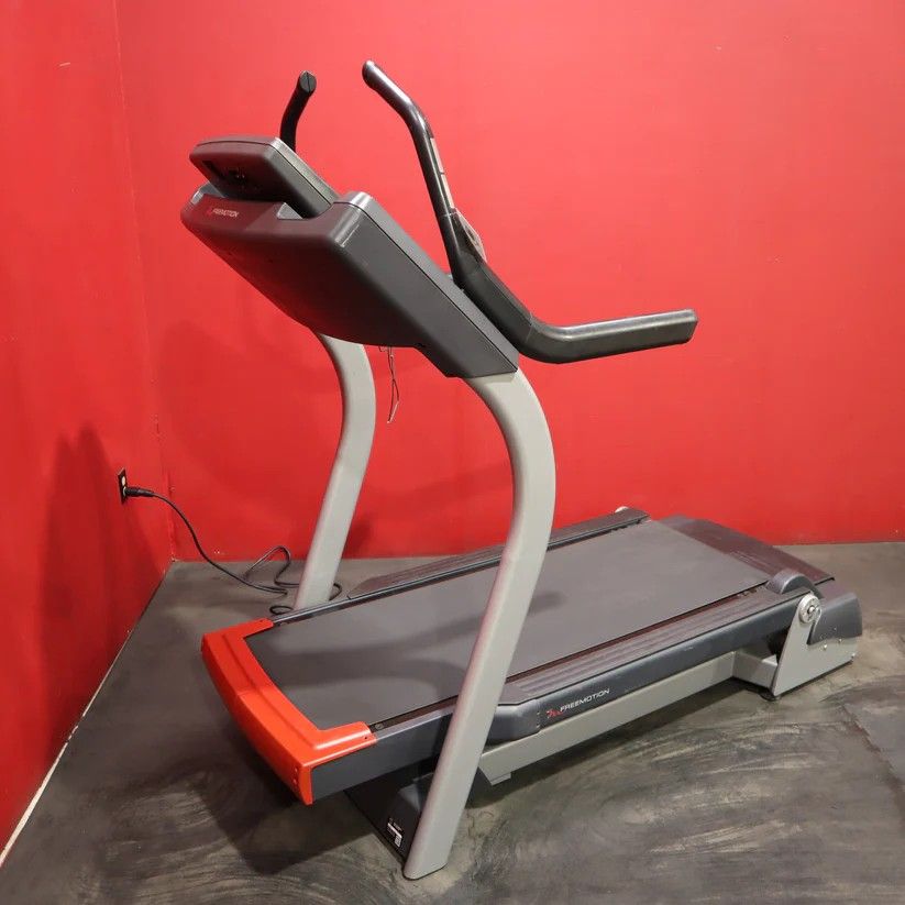 Freemotion 11.9 Incline Trainer FMTK74810.6