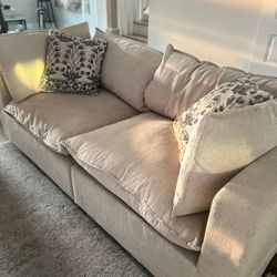 Albany Park Kova Sofa - Like-New, Modular, Hypoallergenic, Vegan, 6 Months Old