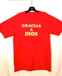 New T- Shirt “GRACIAS A DIOS” by No Soy Monedita de Oro.
