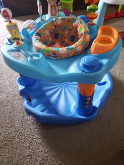 Baby exersaucer