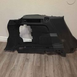 2015-2019 LandRover Discovery Sport Quater Panel Trim