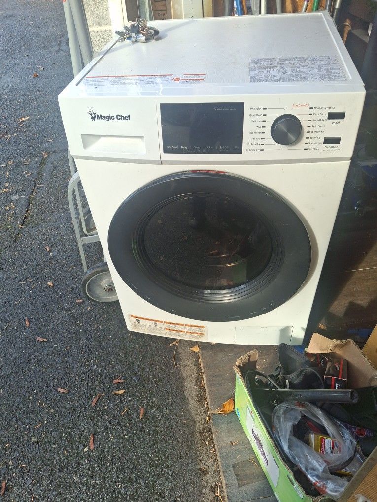 Magic Chef All In One Ventless Washer/dryer Combo.