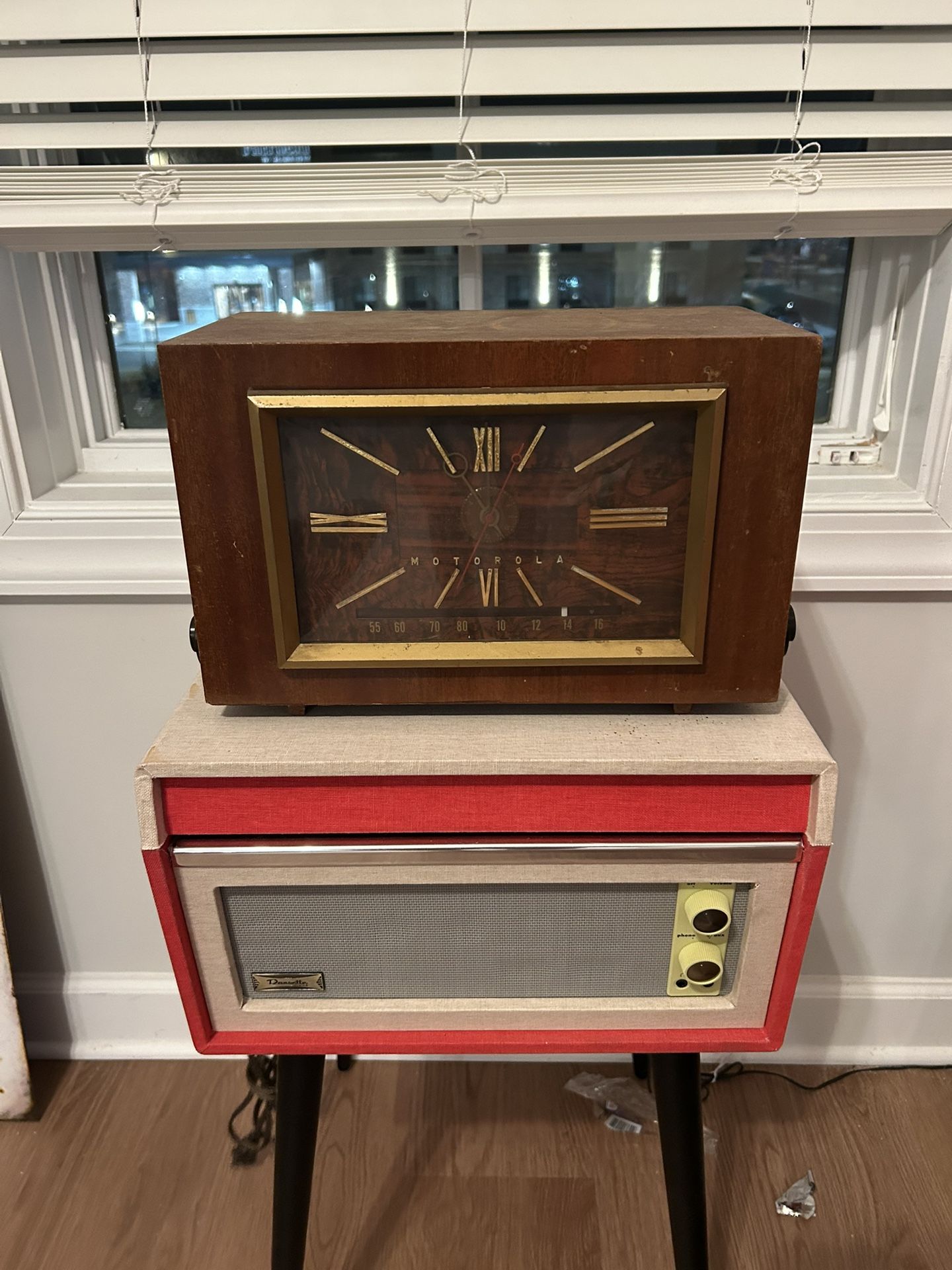 Art deco Motorola 1950’s Radio
