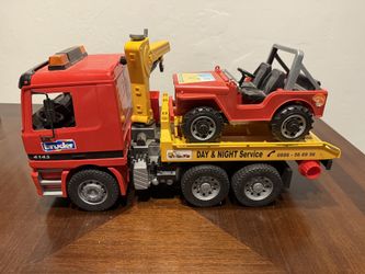 Bruder Large Tow Truck Toy With Jeep