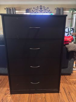 Black Dresser(s)