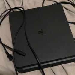 PS4 Slim