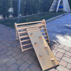 Lily & River Little Climber Pikler Triangle