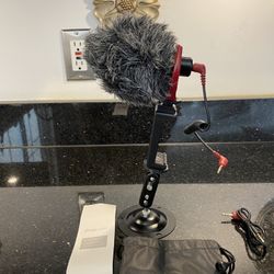 DigiPower Pro Cardioid Shotgun Microphone Wind Protector for DSLRs & Smartphones