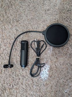 Condenser Mic and Pop Filter Bundle