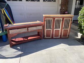 Country Chic Hutch
