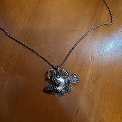 Beautiful Stainless Steel Pendant With Chain