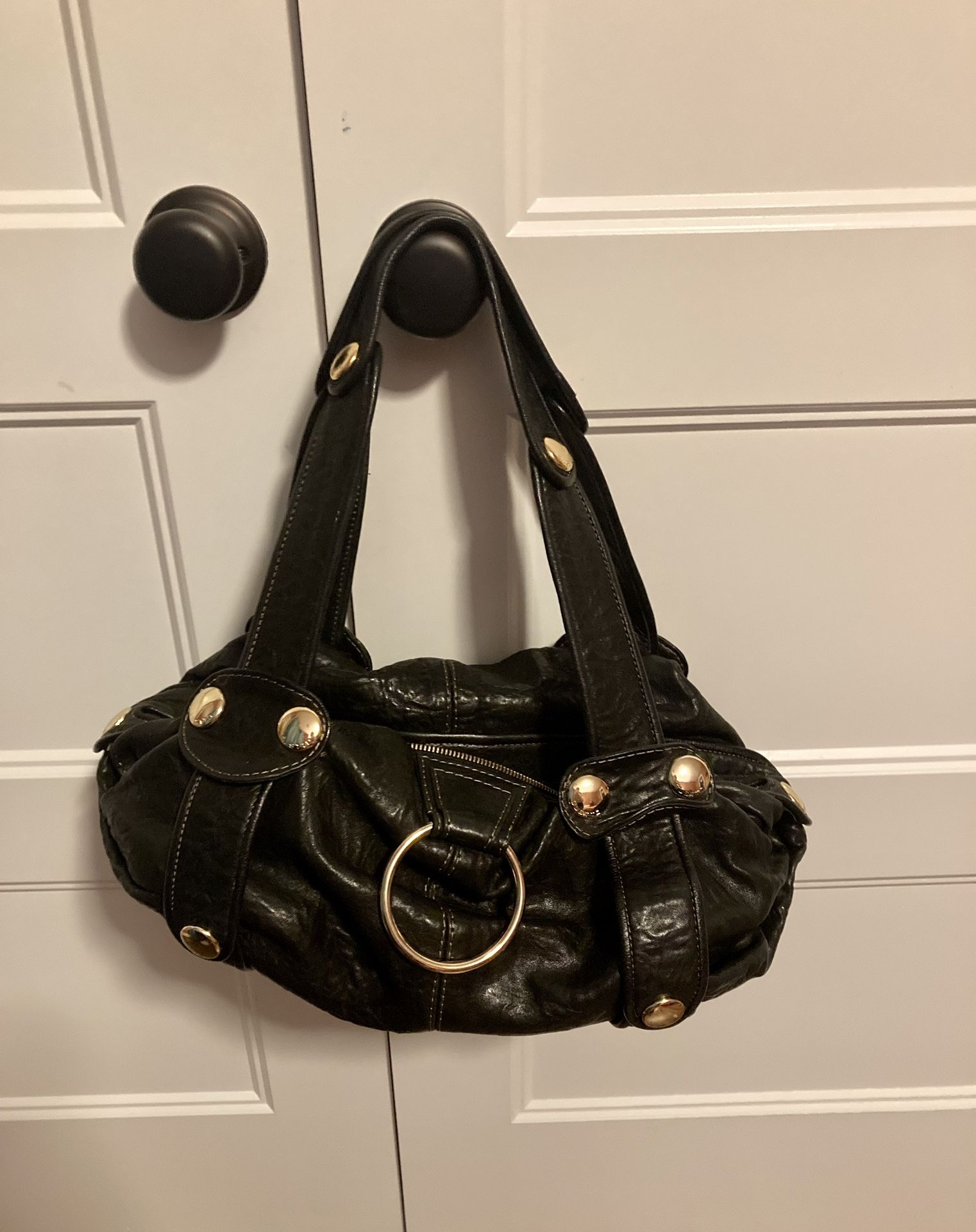 NEW-Gustto leather ‘Baca’ bag