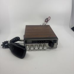 VTG JC Penney 40 Channel Transceiver Model 6218 with Microphone, Powers On