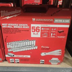 Milwaukee 56pc 3/8" Metric & SAE Ratchet And Sockets With Four Flat Sides 