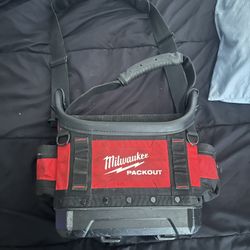 Pack out Structured Tote 10” Milwaukee Toolbag 