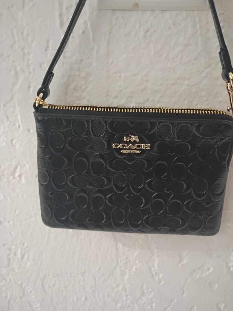 Black Coach Wallet Bag