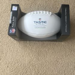 Genyouth Full Size Football