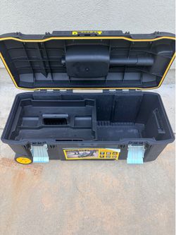 Dewalt 25” Toolbox on wheels
