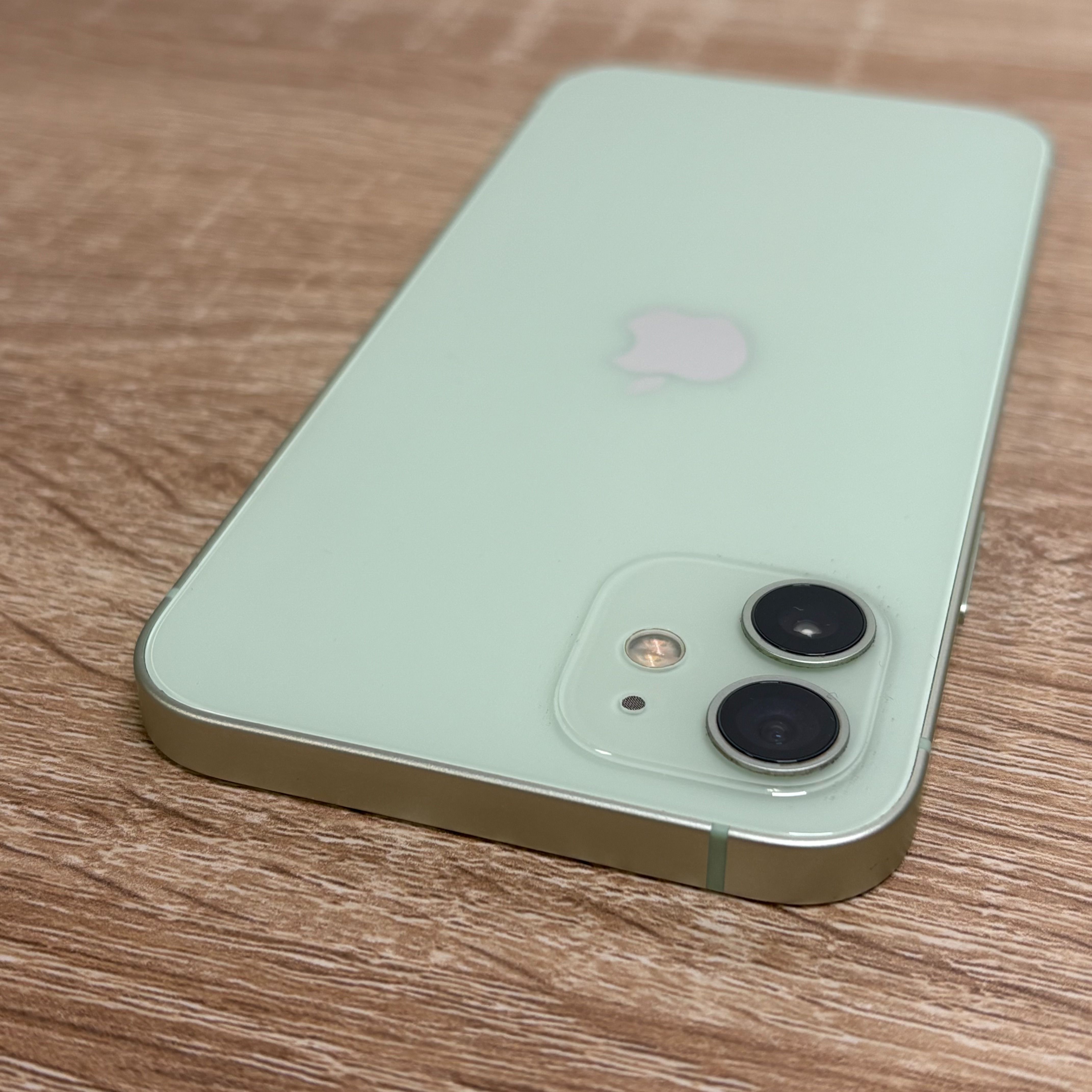 iPhone 12 - Unlocked - 64GB - No face ID