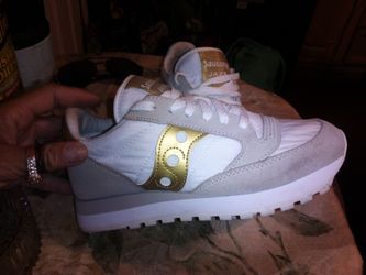 Vintage Saucony Jazz Sneakers Size 5.5
