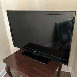 Insignia 40” TV  4K