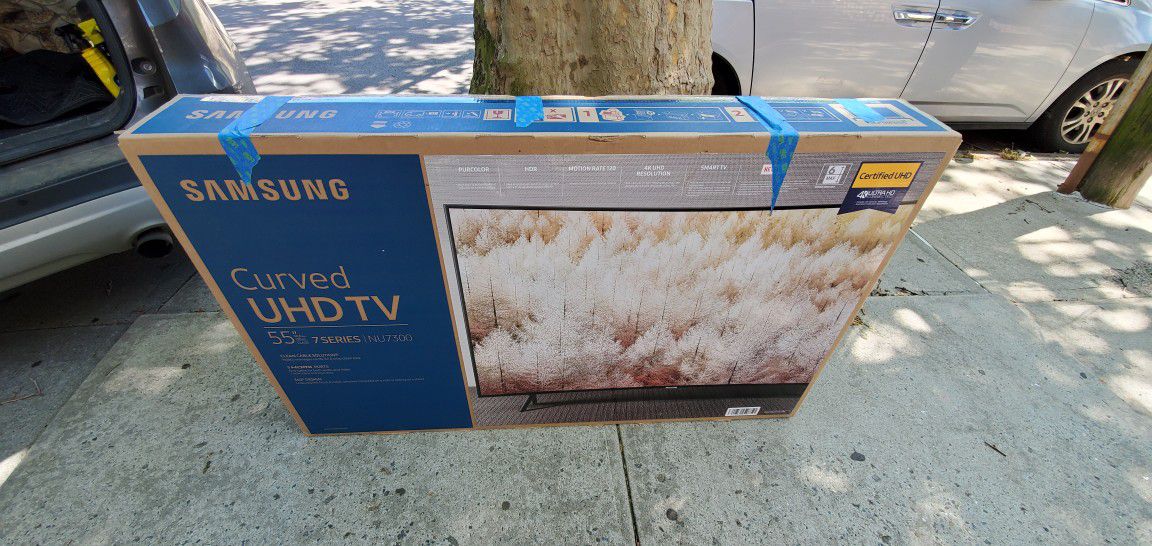55" Samsung curved TV