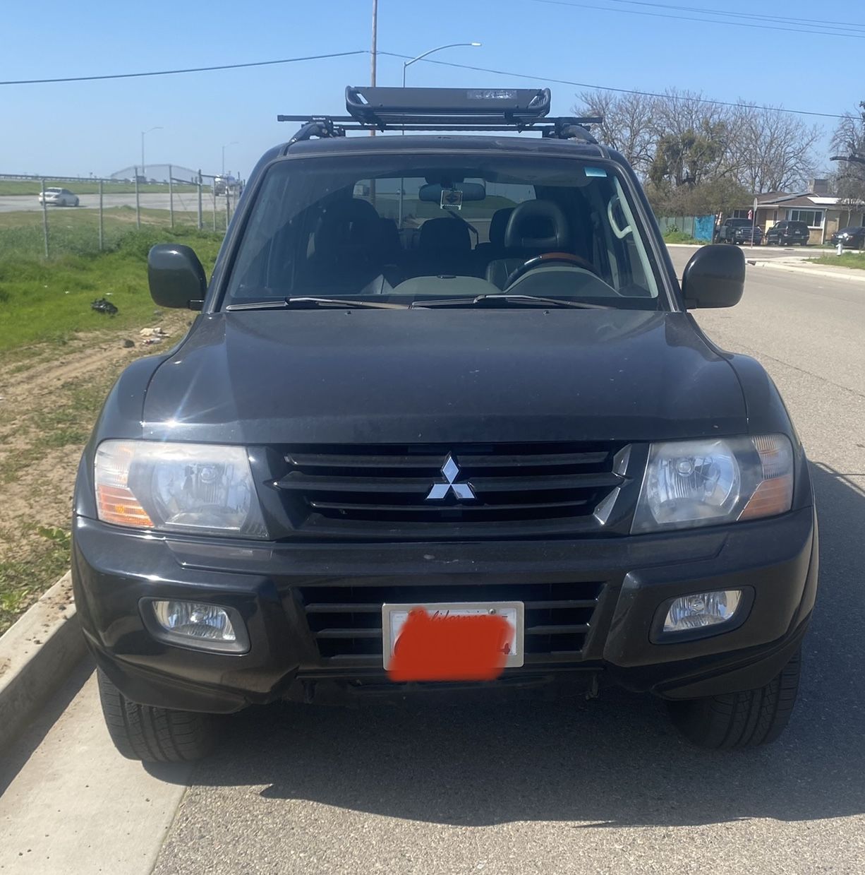 2002 Mitsubishi Montero