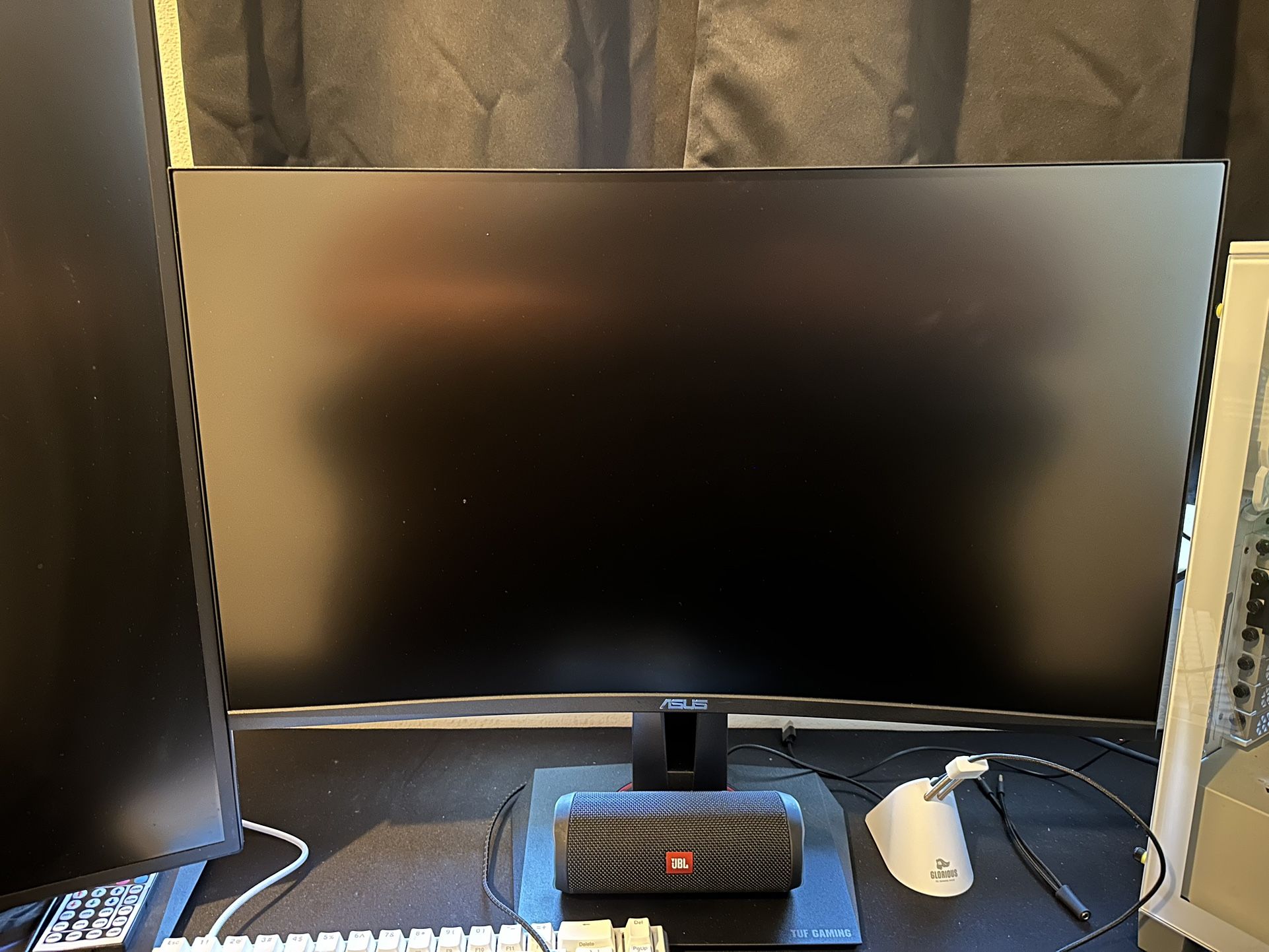 Asus Curved Gaming Monitor