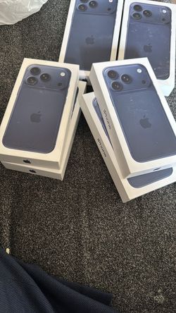 iPhone 17 pro max 256gb T-Mobile, Verizon, AT&T
