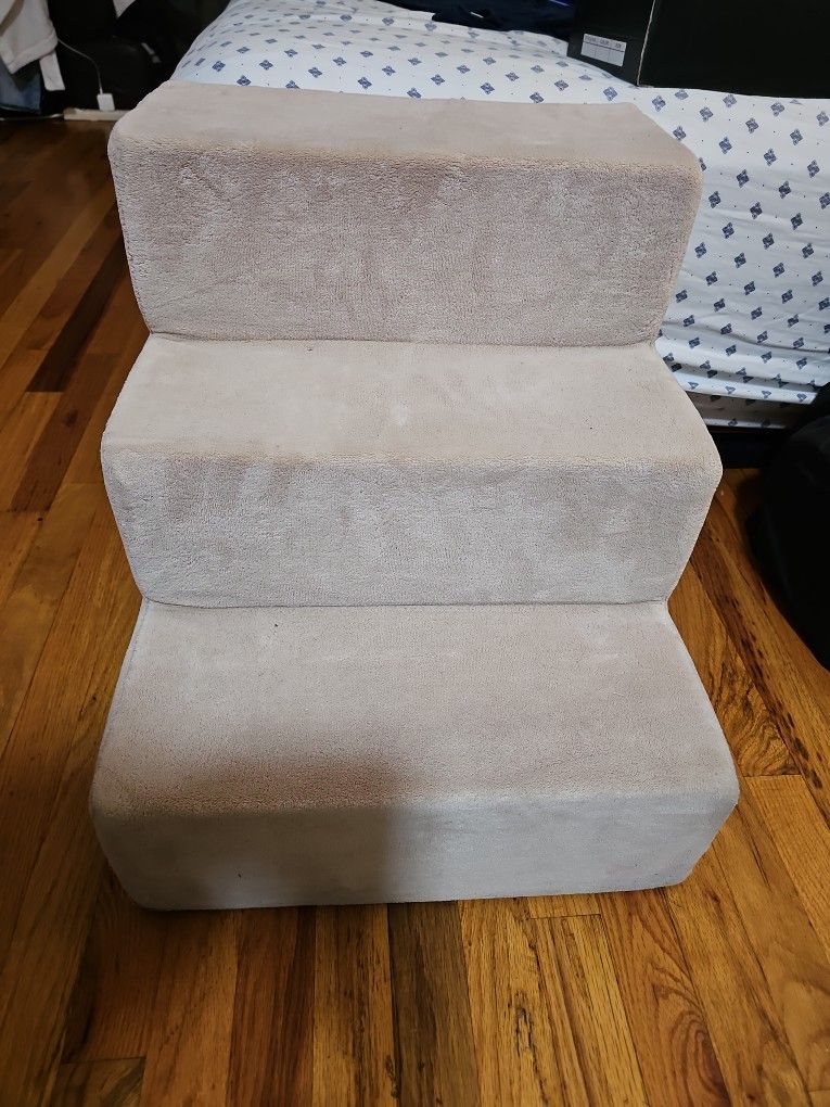 Dog Stairs