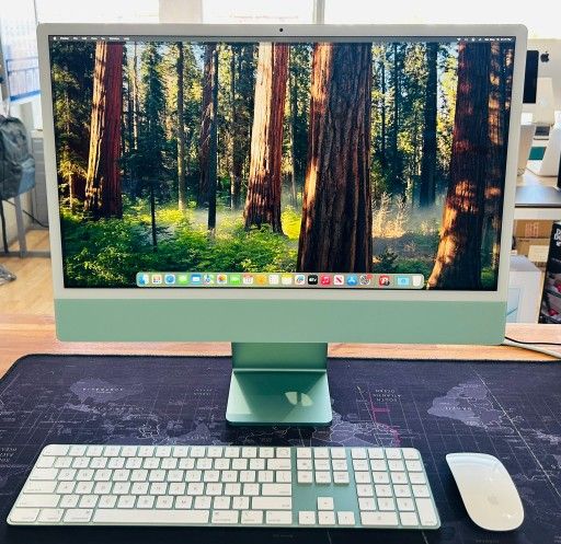 Apple iMac 24-inch Silicone M1 Chip 16GB RAM 256GB 4 Thunderbolt Port Like New IN BOX!!