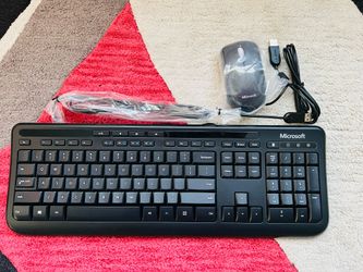Brand new Microsoft Wired Desktop 600 Keyboard and Mouse combo -no box- great for Christmas gift