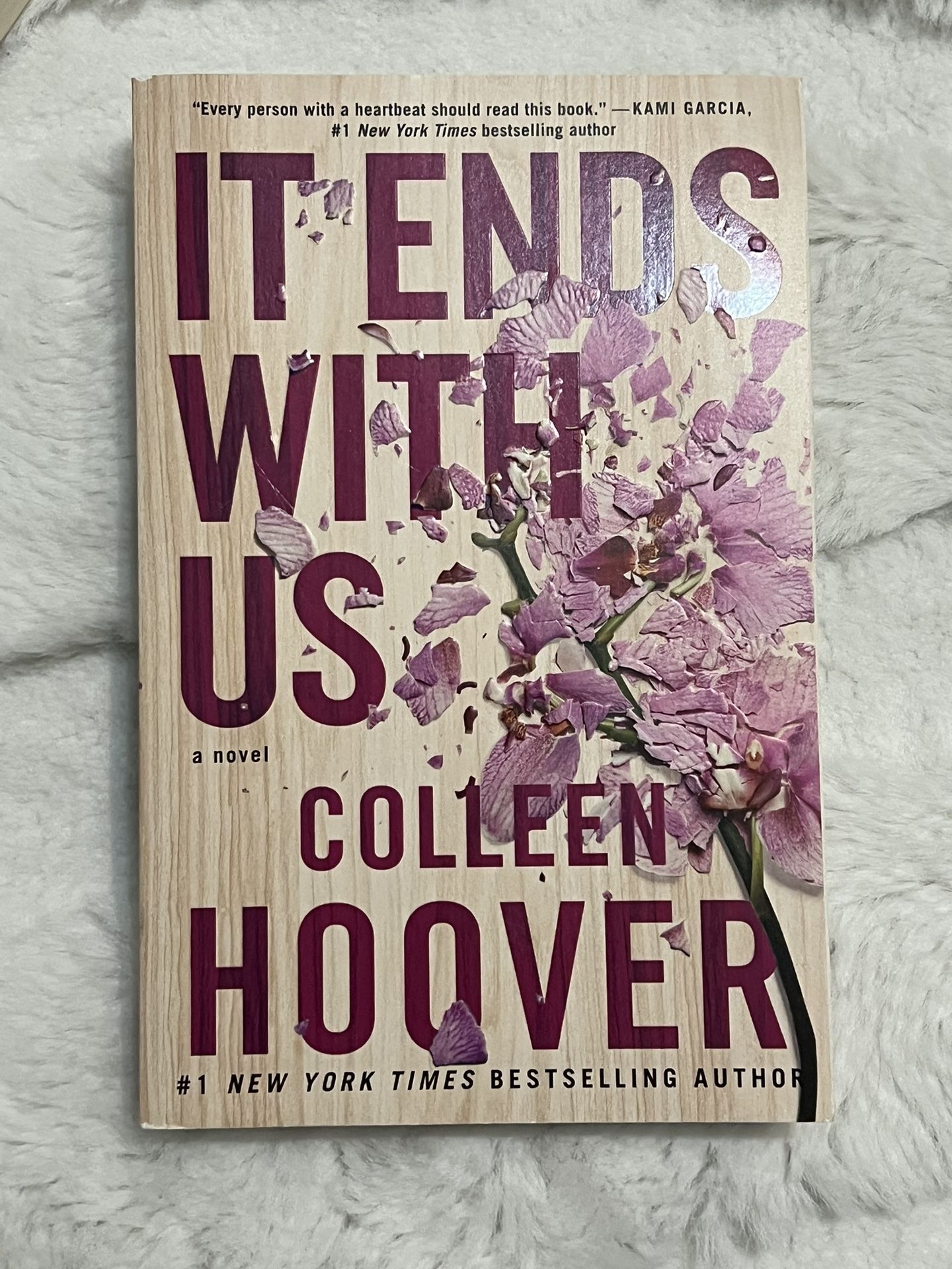 It Ends With Us By Colleen Hoover Book