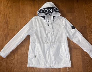 Moncler Windbreaker Big Logo On Sleeve **SIZE SMALL**