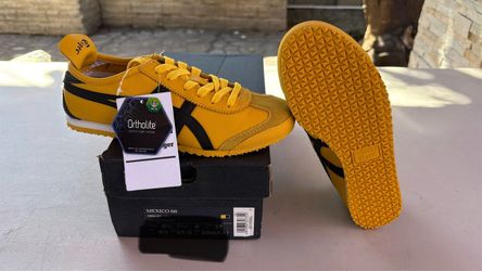 Onitsuka Tiger Mexico 66 Yellow Black Sneakers size 5.5 men , 7 women
