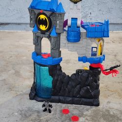 Imaginext Batman BATCAVE