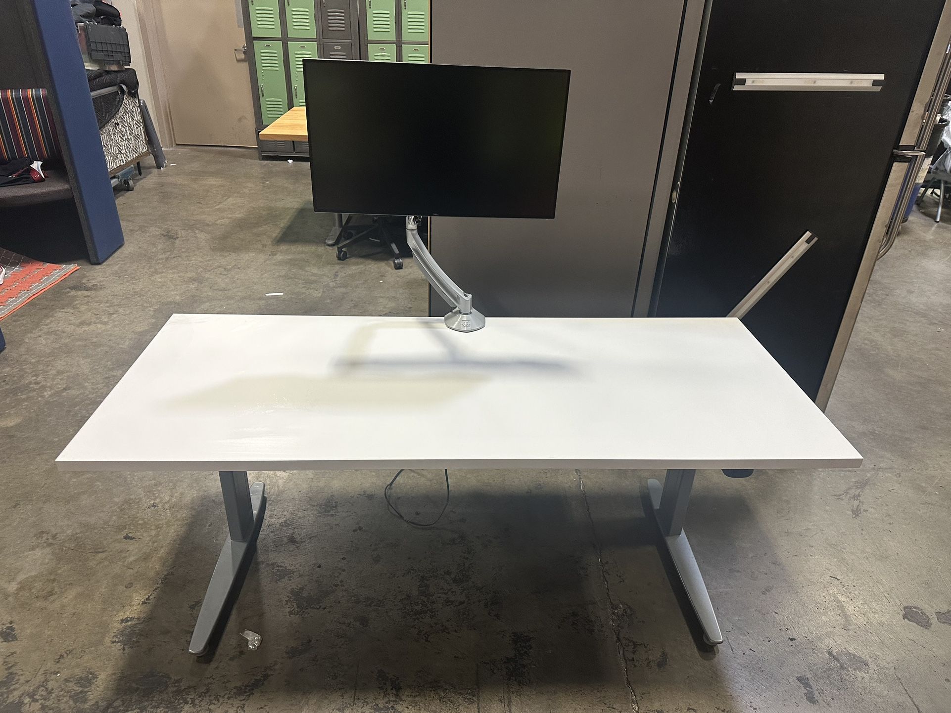 70x29 Electric Height Adjustable Table! We Also Have Ergonomic Chairs And Monitor Arms!
