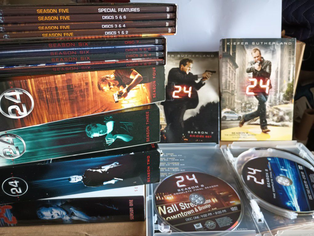 24 - The Complete Series on DVD