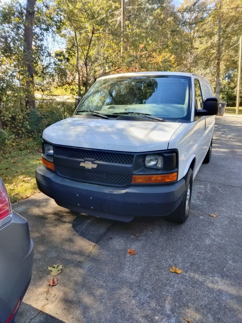 2011 Chevrolet Express