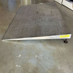 Aluminum  Ramp 24”x 36”