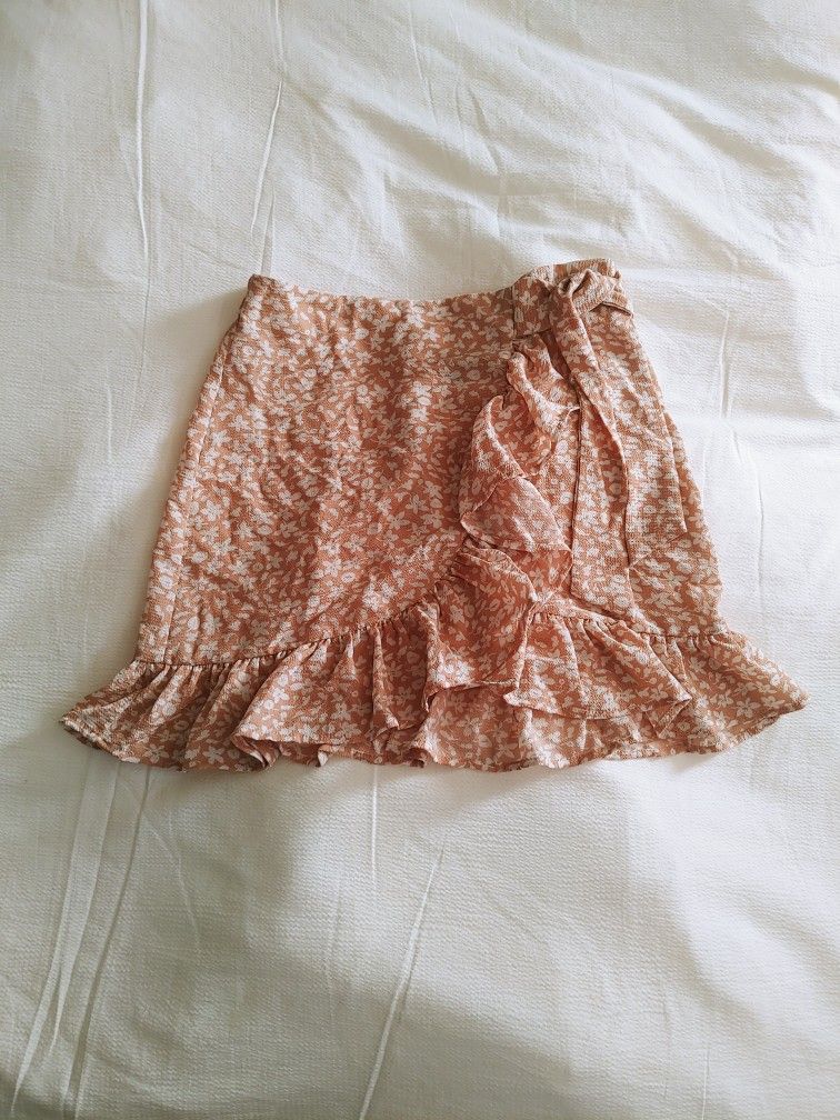 Women's/Teen's Skirt Size Small