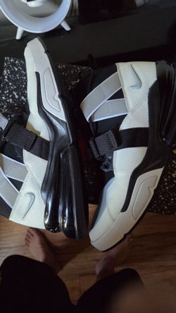 Jordan Spizike white and infrared still like new clean in original Box