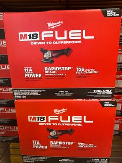 Milwaukee M18 FUEL 4-1/2 Angle grinder