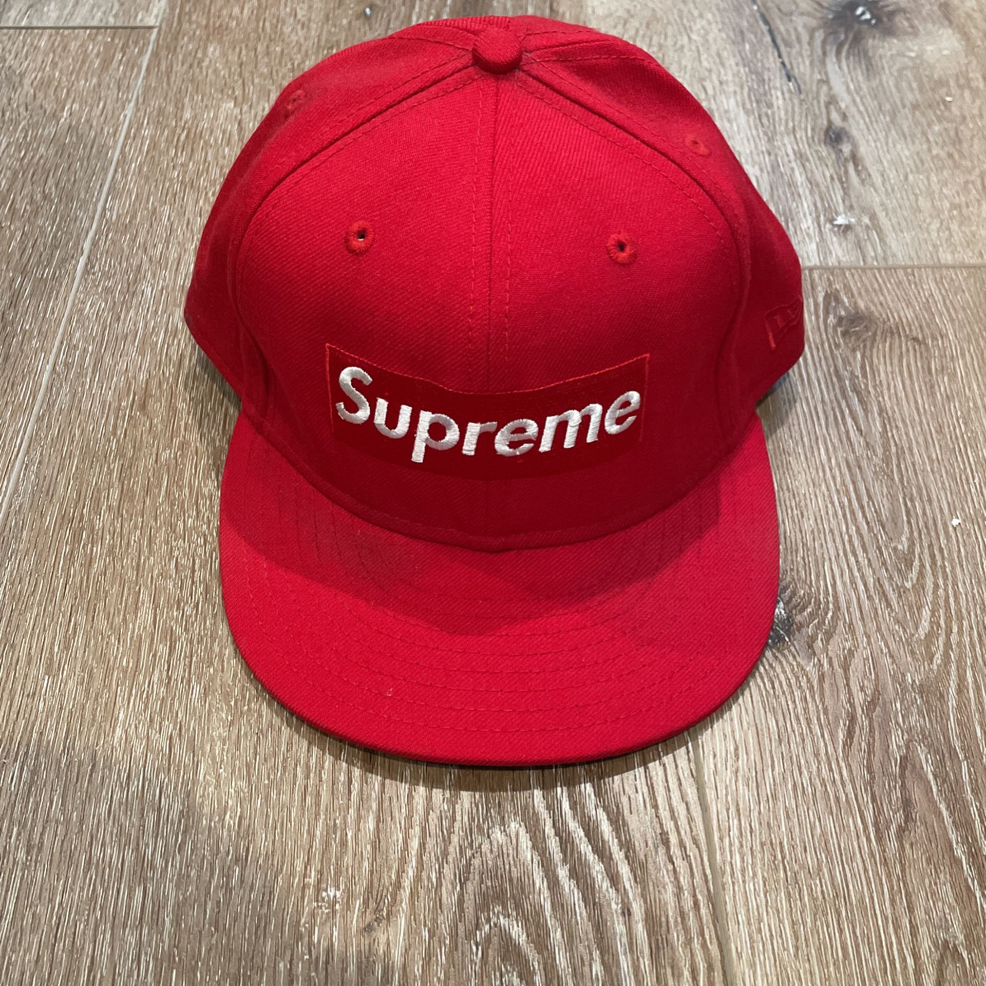 Supreme Box Logo New Era Fitted Hat