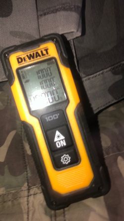 Dewalt. Distance measurement