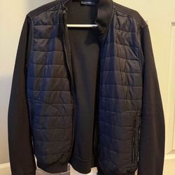 Jacket for https://offerup.com/redirect/?o=bWFuLk5ldw==.Size M-L.
