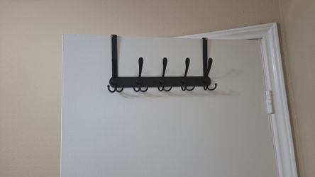 All clothes hanger and holder